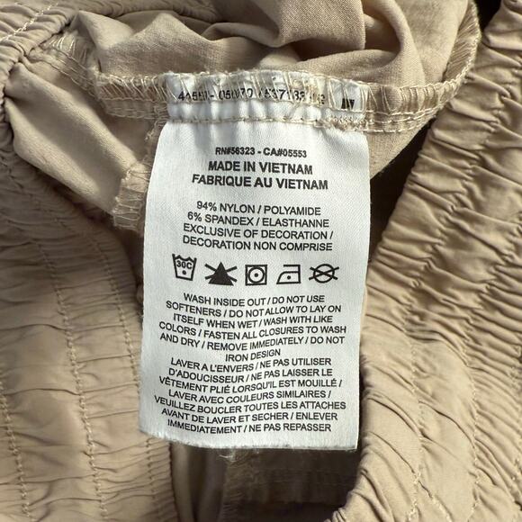 Nike Sportswear Modern Essentials Men’s Gym Short Beige Nylon Pockets Size Small - Picture 8 of 9